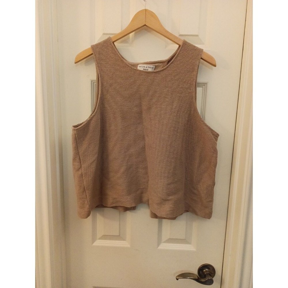 Women's Texture & Thread Madewell Beige Flowy Open Back Tank Blouse Size XXL
